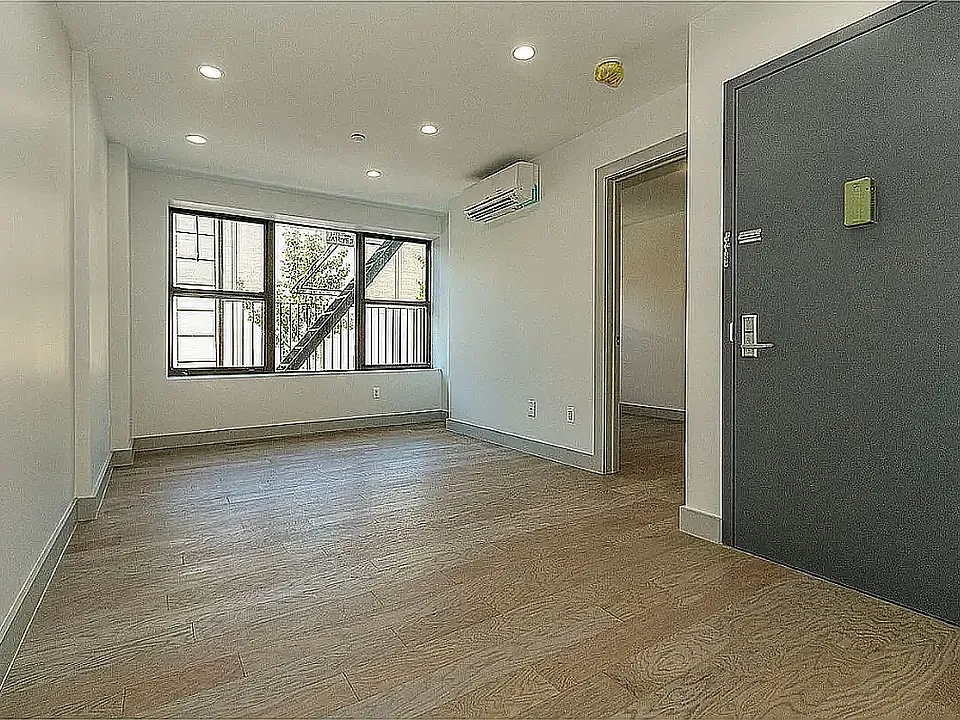 139 Marcus Garvey Blvd #3A
