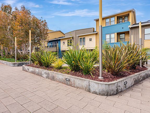 2nd image of 873 Altaire Walk