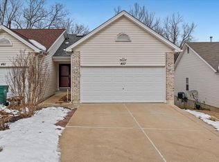 457 Caleb Pl, Fenton, MO 63026