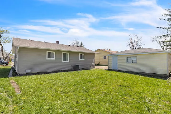 112 S Maxon Ln — Photo 20