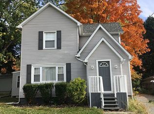 3575 Townwood Rd, Ellwood City, PA 16117