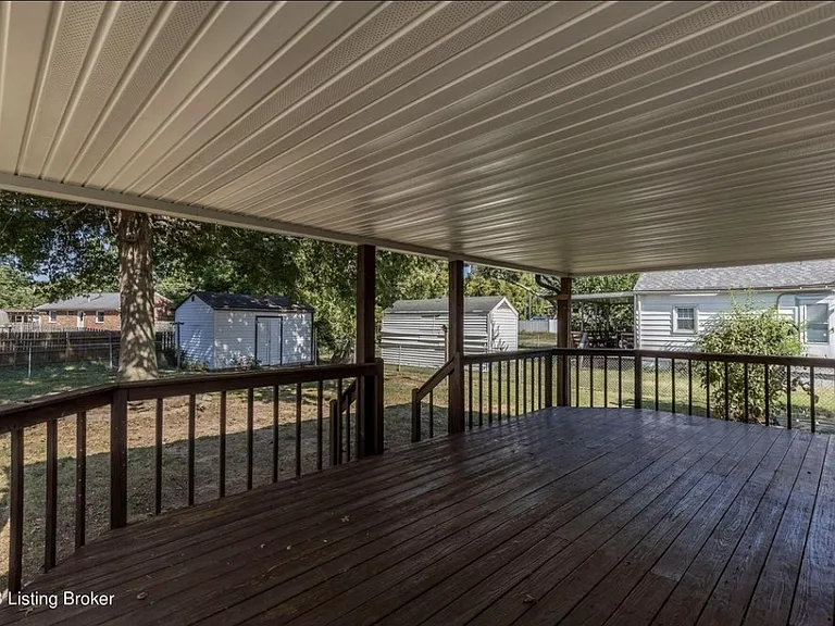 8502 Blue Lick Rd — Photo 16