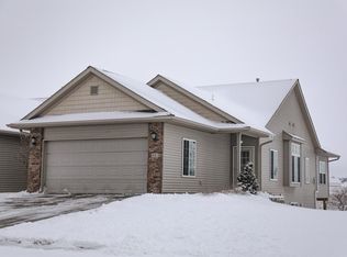 947 5th St, Kalona, IA 52247