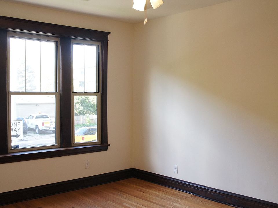 1st image of 2453-55 N Spaulding Ave #885