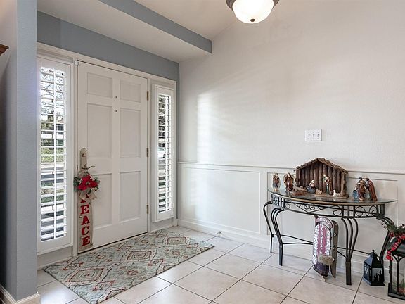 4th image of 2236 Candlewood Pl