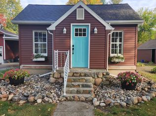 520 South St, Chesaning, MI