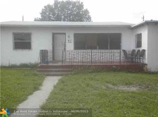 840 Sharar Ave, Opa Locka, FL 33054