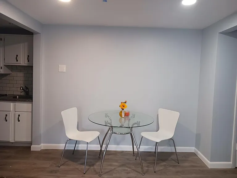 20 Erick Rd — Photo 5