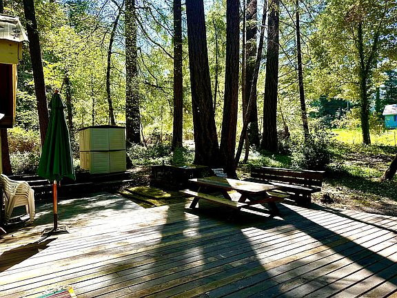 5th image of 184 Racoon Ln