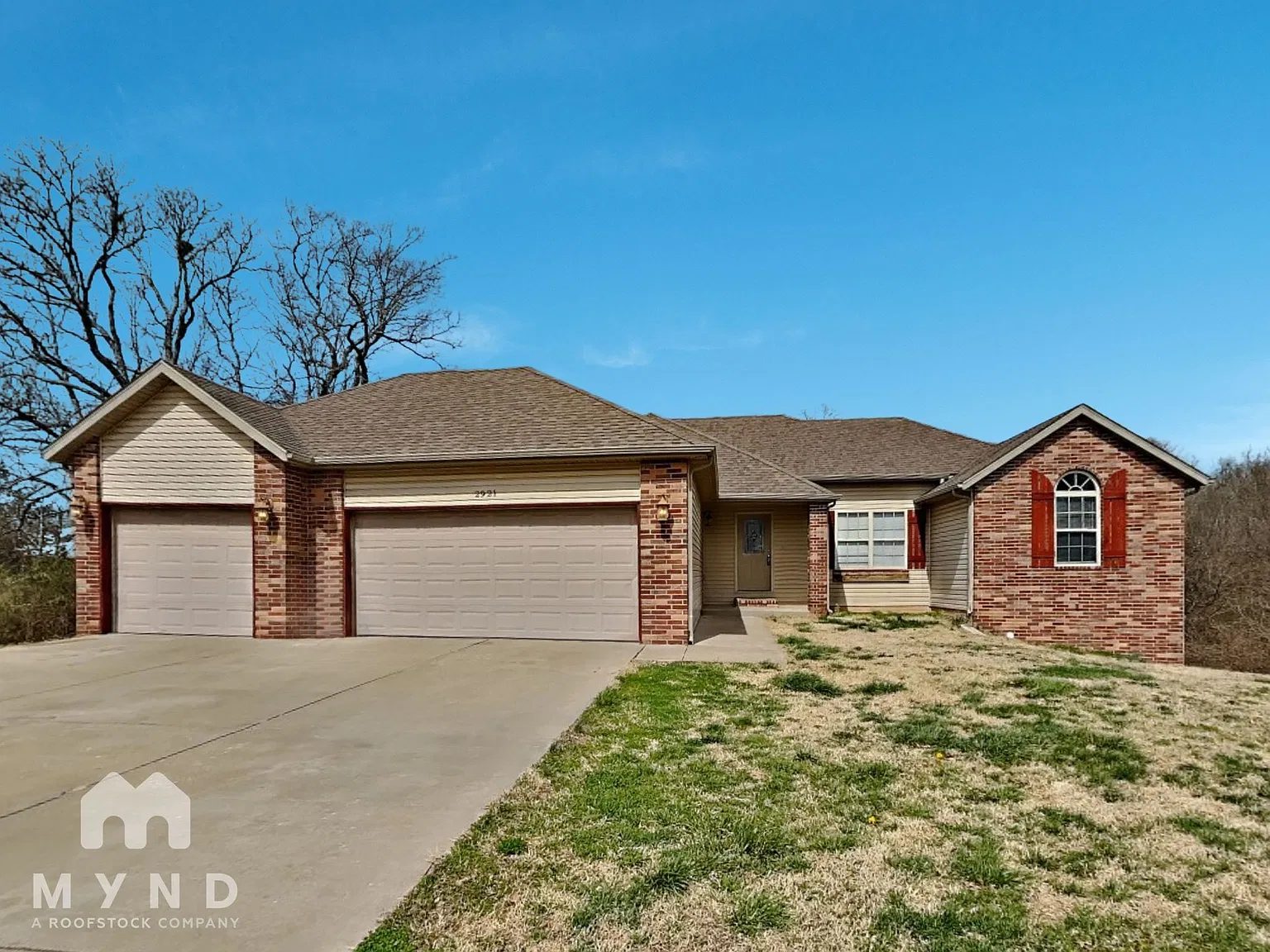 5 bed, 3.0 bath, 2884 sqft, $2,349 — Photo 1