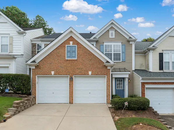 5634 Berry Creek Cir, Raleigh, NC 27613