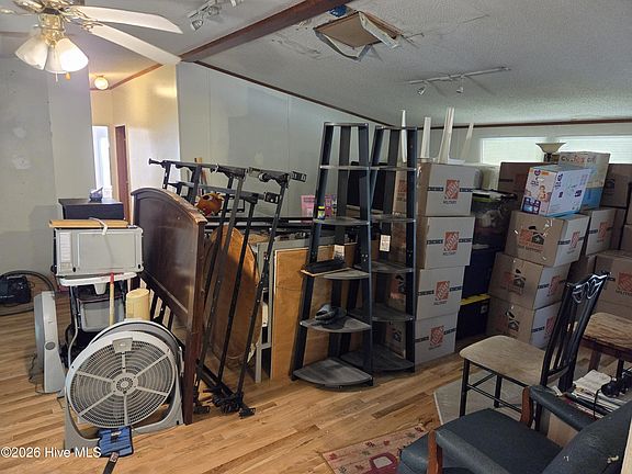 2nd image of 653 Harris Creek Road