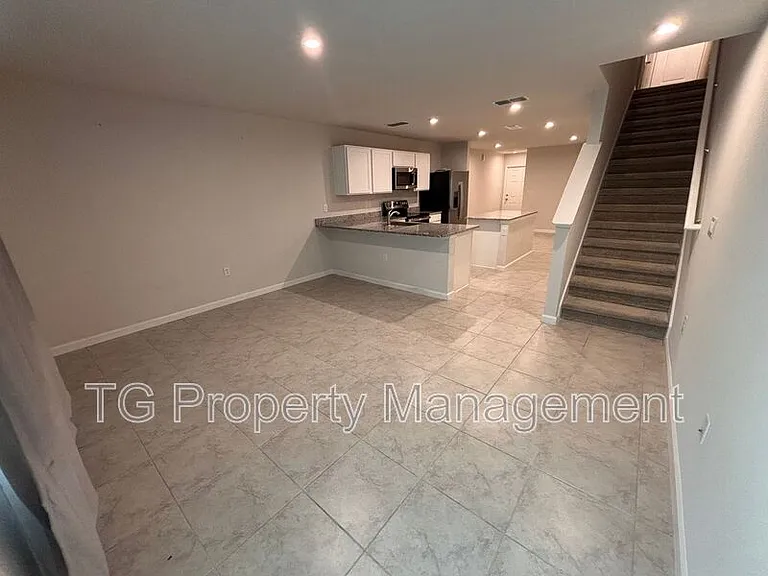 2512 Sadler Trace Way — Photo 12