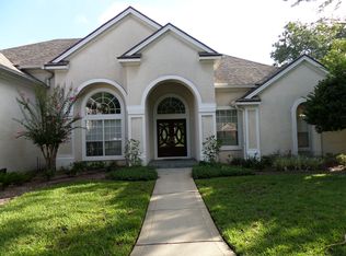 10101 Vineyard Lake Rd E, Jacksonville, FL 32256