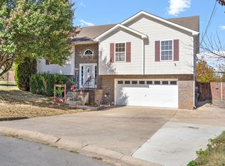 2612 Sugarhill Ct, Clarksville, TN 37040