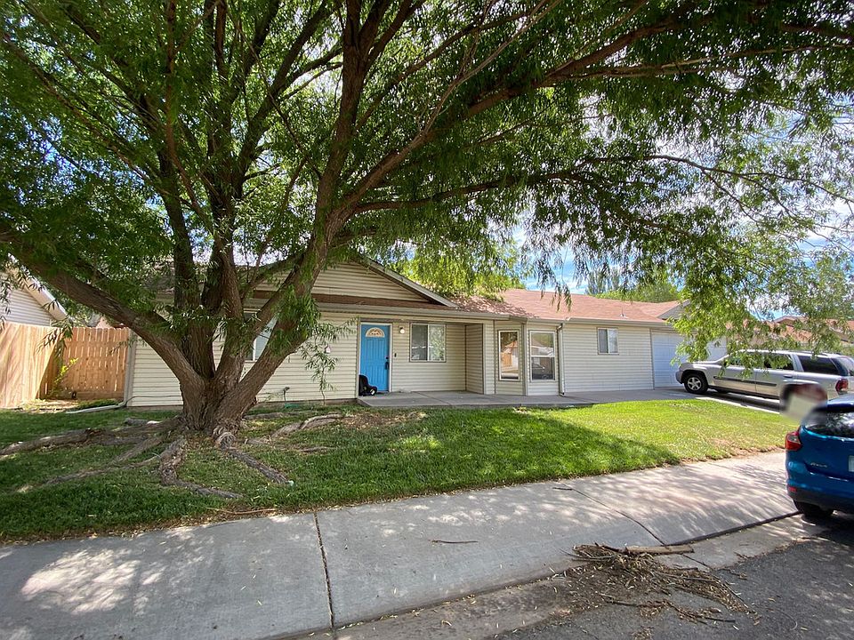 1st image of 582 W Greenfield Cir