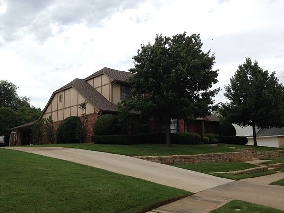 2nd image of 1508 Mission Hills Ln
