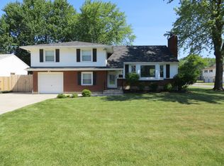 209 Hennepin Rd, Grand Island, NY 14072