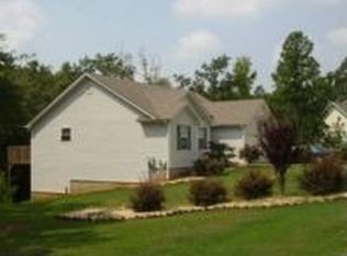 1413 Saddlebrook Ct, Locust Grove, GA 30248