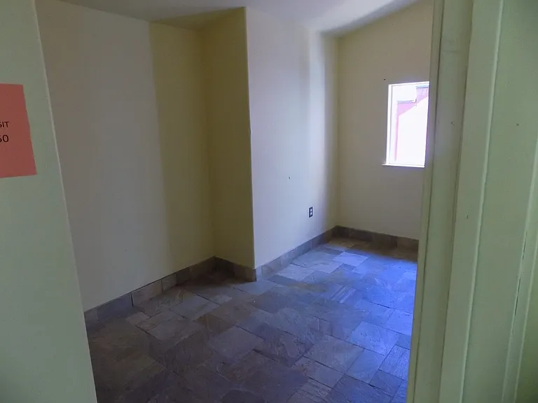 740 W Foothill Blvd — Photo 11