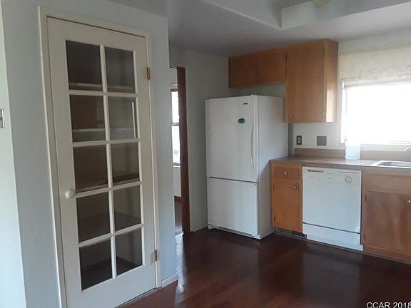 3rd image of 16560 Creekside Dr