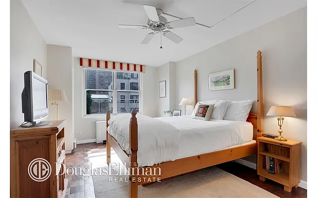 Sold by Douglas Elliman | media 40