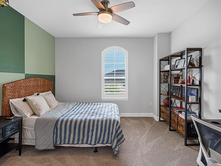 5615 Logan Ridge Ln — Photo 41