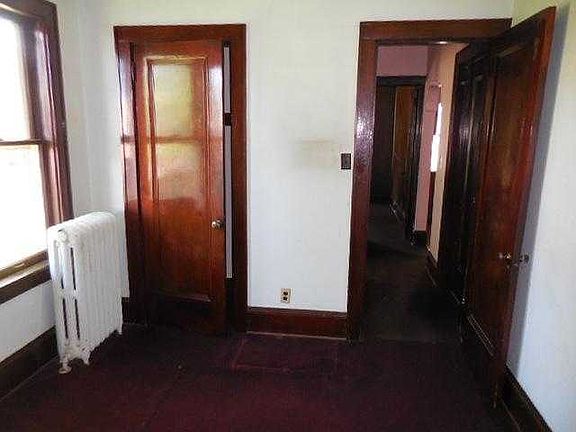 lower bedroom #1