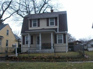 306 S Hazelwood Ave, Davenport, IA 52802
