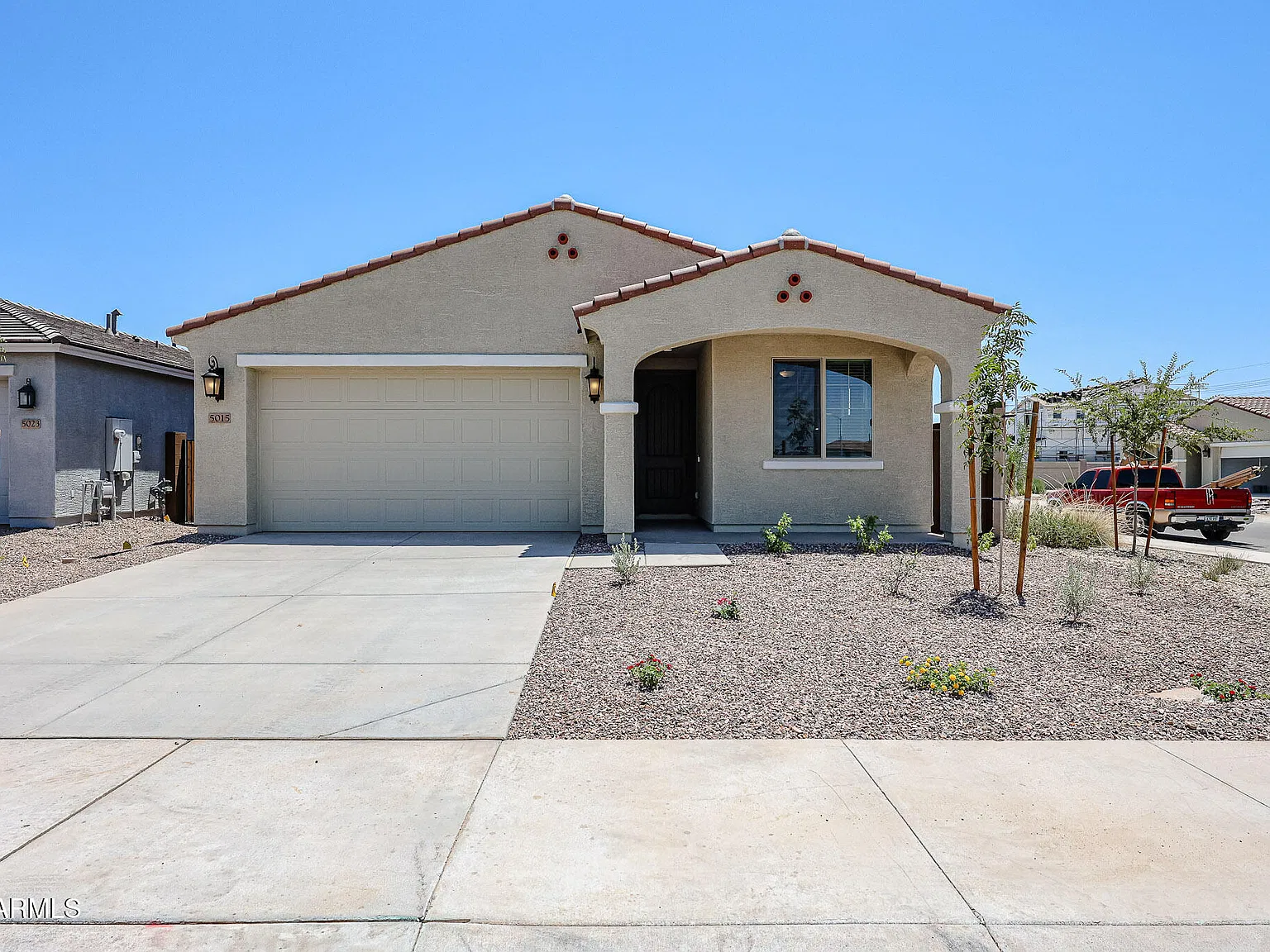 4 bed, 2.5 bath, 1980 sqft, $2,450 — Photo 1