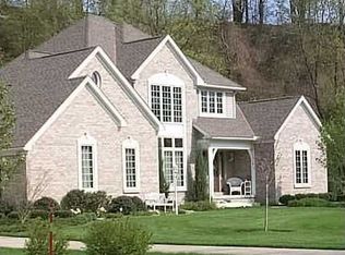 1706 Grist Mill Dr, North East, PA 16428
