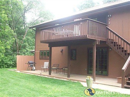 Upper deck and lower patio