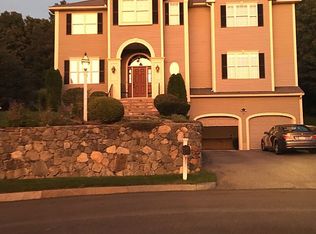 75 Sunset Rd, Winchester, MA 01890