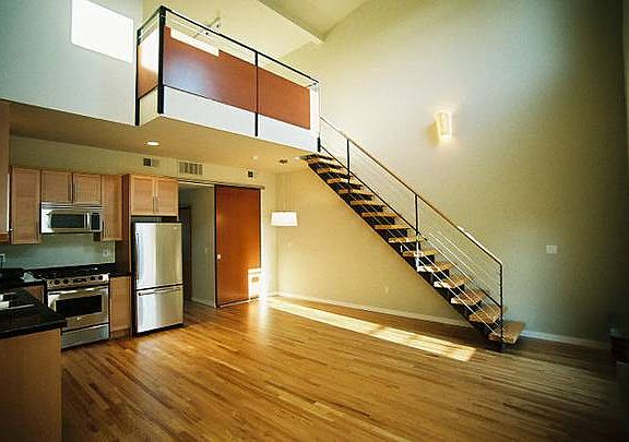 3rd image of 2501 Grove St Unit 205