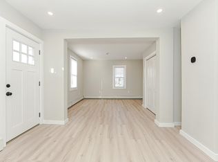 24 Saint James St #24, West Warwick, RI 02893