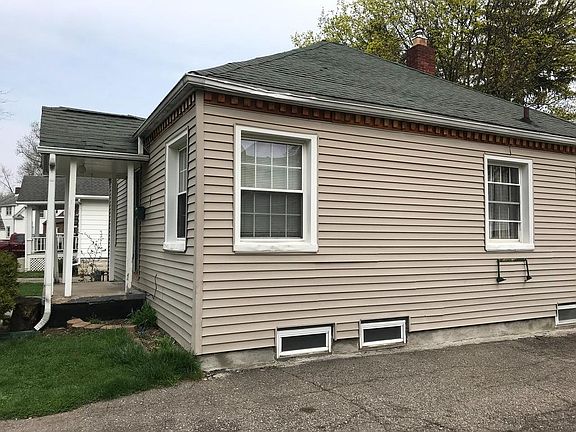 2nd image of 209 E Ainsworth Blvd