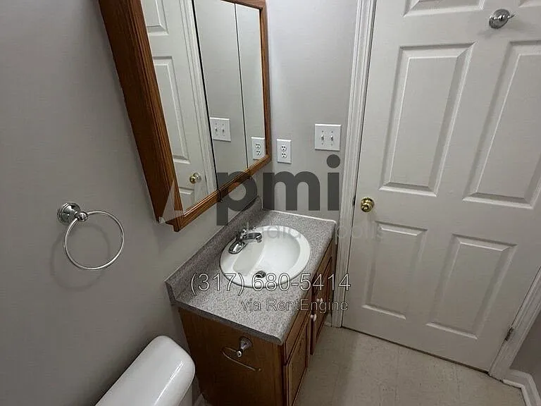 1811 Winfield Park Dr — Photo 7