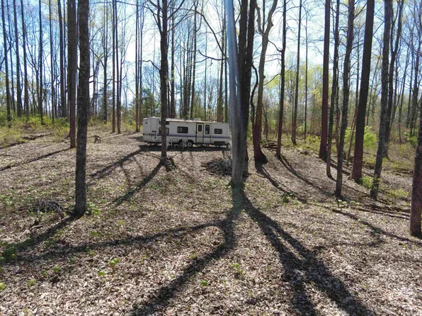 107 Jay Ln, Bedford, IN 47421