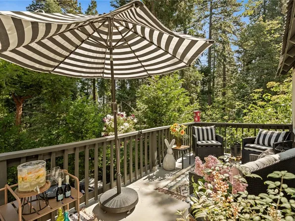 660 Spring Dr, Crestline, CA 92325