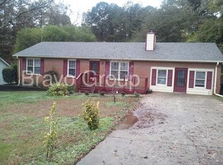 6147 Dorchester Dr, Rex, GA 30273