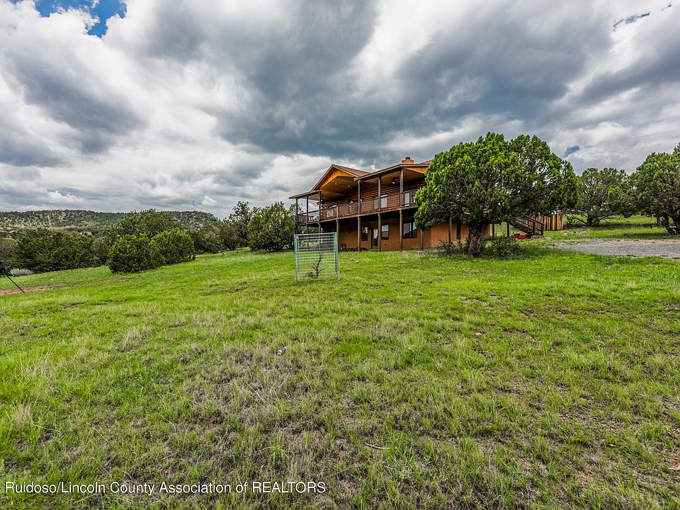 1st image of 135 Pecos Ct