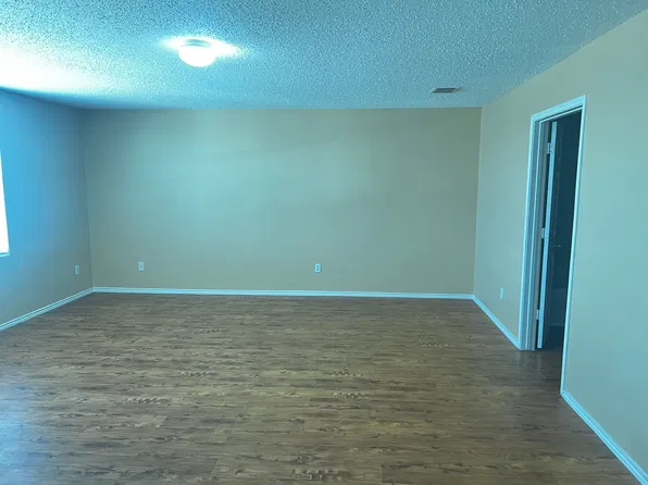 1724 Creek Bend Ln #1, Little Elm, TX 75068
