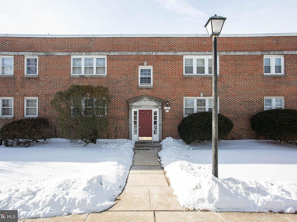 1st image of 128 E Cherry Parke