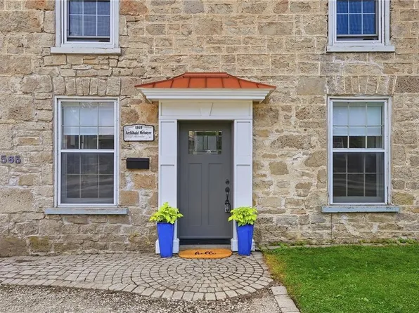 565 Saint David St N, Centre Wellington, ON N1M 2K5