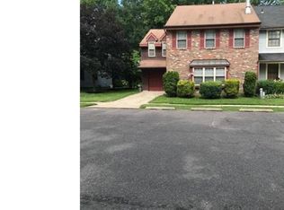 25 Fawnhollow Ct, Medford, NJ 08055