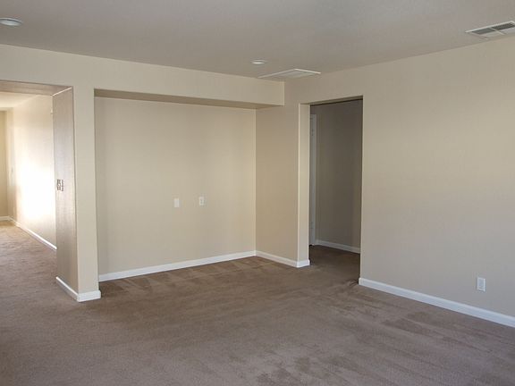 4th image of 2474 S Mountainside Dr