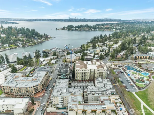 10045 NE 1st Street #521, Bellevue, WA 98004