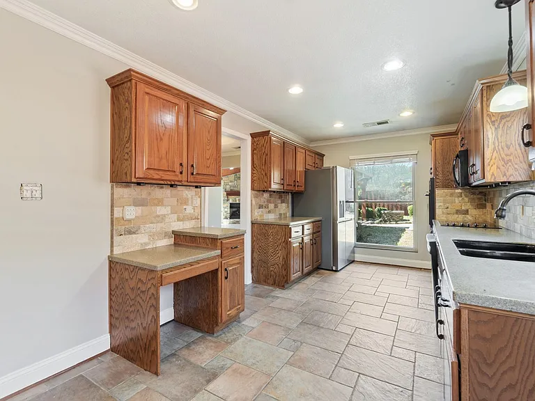 3222 S 54th St — Photo 14
