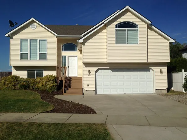 636 N Sparklewood Ct, Post Falls, ID 83854