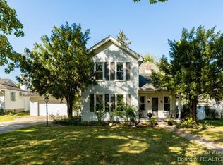 159 Orchard St, Chelsea, MI 48118